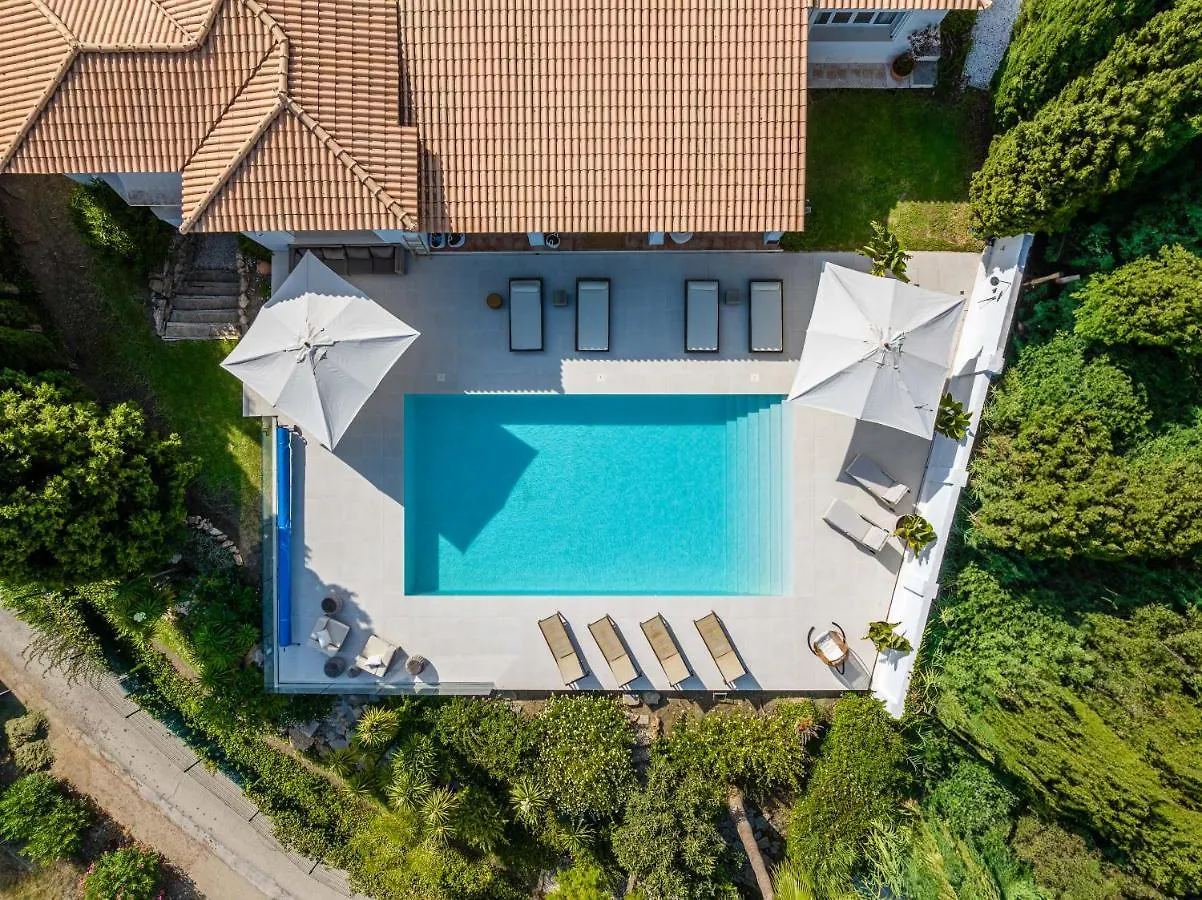 Vacation Marbella I Villa Ballesteros, Near Golf Courses, Private Pool And Gigantic Garden Estepona